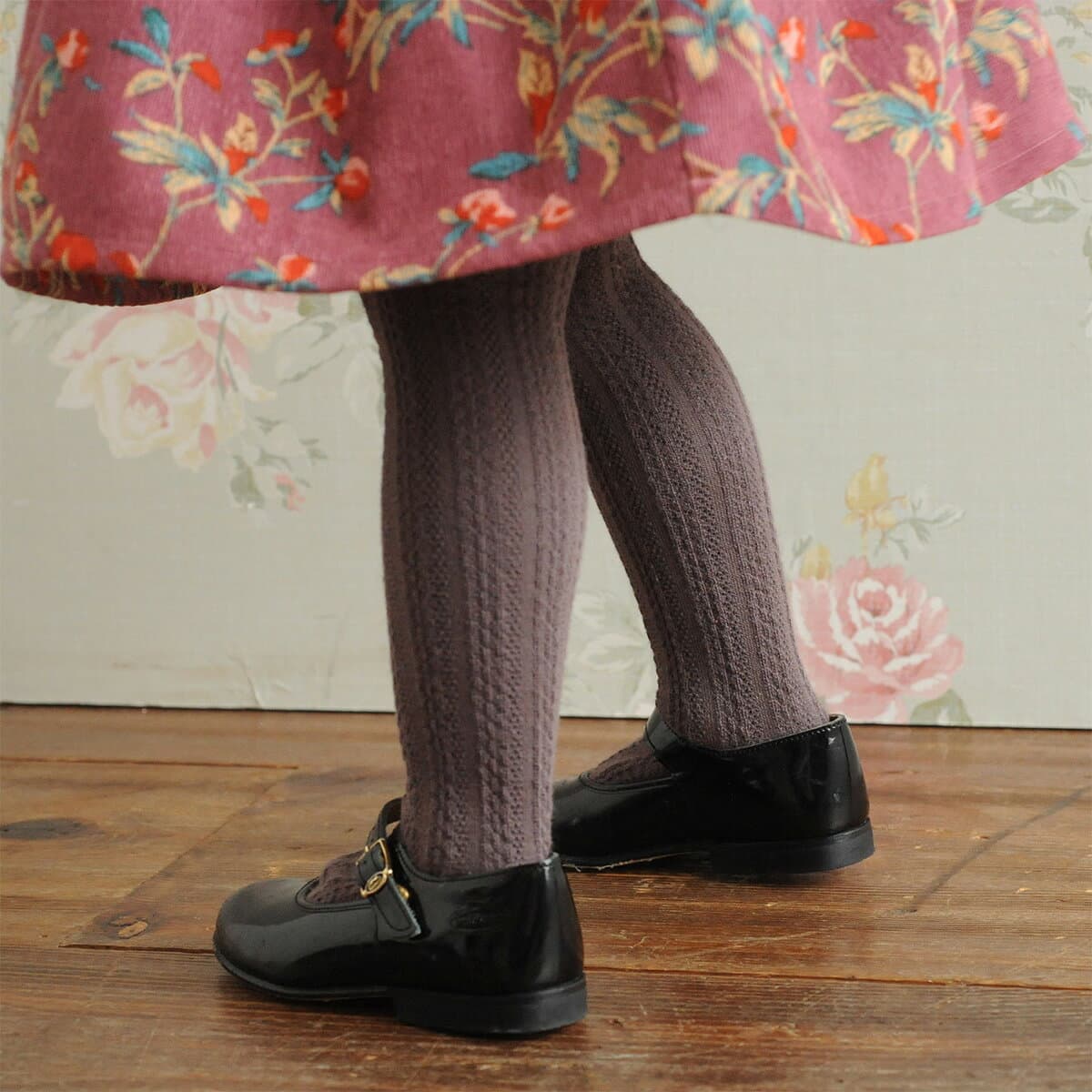 【15%OFF】《コンビミニ》タイツ（ケーブル） : 女の子 80cm 90cm 100cm 110cm 120cm | ベビー 子供 あったか 寒さ対策 暖か 滑り止め カラータイツ 黒 ブラウン 小学生 子供用 ケーブル編み【靴下】【プレゼント】名前が書ける thumbnail 3