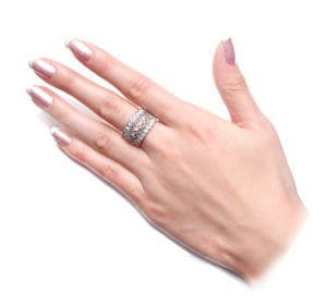 【翌日配送】 指輪 リング レディース プラチナ 加工 大ぶり 誕生日プレゼント 結婚記念日 女性 妻 嫁 彼女 母 50代 40代 30代 ギフト 金属アレルギー シンプル ブランド 上品 thumbnail 3