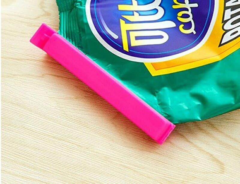 送料無料 袋止めクリップ 10個セット キッチンクリップ フードクリップ ふくろ止め 袋密封 キッチン整理用品 パッケージ 食品保存 湿気対策 保管 プラスチック 簡単 便利 おしゃれ かわいい カラフル 日用品雑貨 台所用品 thumbnail 3