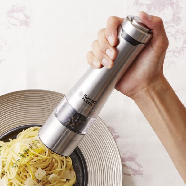 Russell Hobbs ラッセルホブス 電動ミル ソルト&ペッパー(2本入り) 2本セット ペッパーミル ソルトミル スパイスミル 調味料 胡椒 塩 胡椒挽き 塩胡椒 おしゃれ ギフト プレゼント スタイリッシュ シンプル salt＆pepper mill キッチン家電 北欧 7922JP thumbnail 2