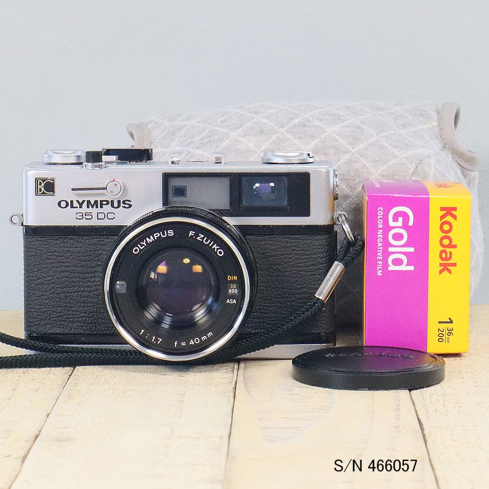 【整備済】【保証付 】　オリンパス　OLYMPUS 35 DC　S/N 466057（ケース・フイルム付セット）　フィルムカメラ　フイルムカメラ　【中古】