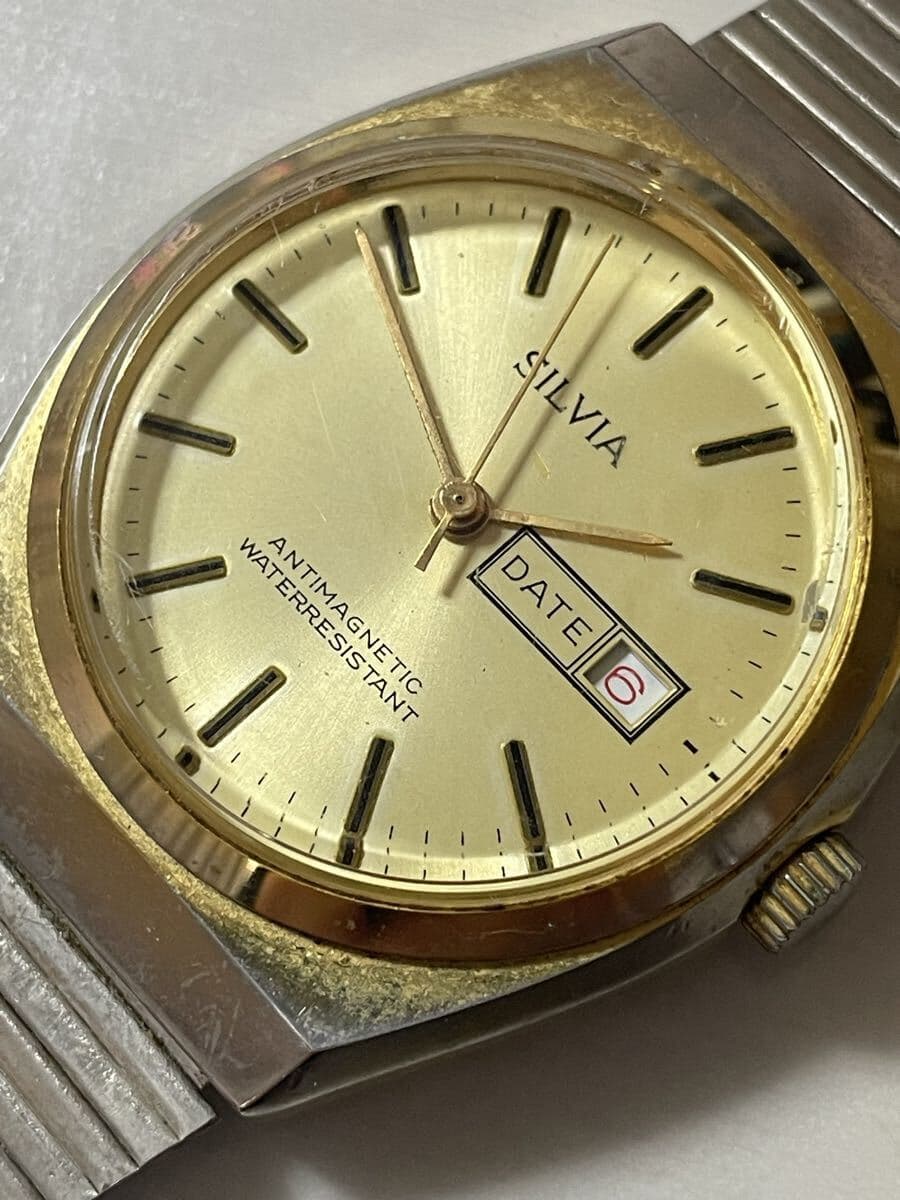 SILVIAシルビア 本物 ヴィンテージモデル 手巻き ゴールドカラー 機械式 メンズ腕時計 稼働品 — 1/5