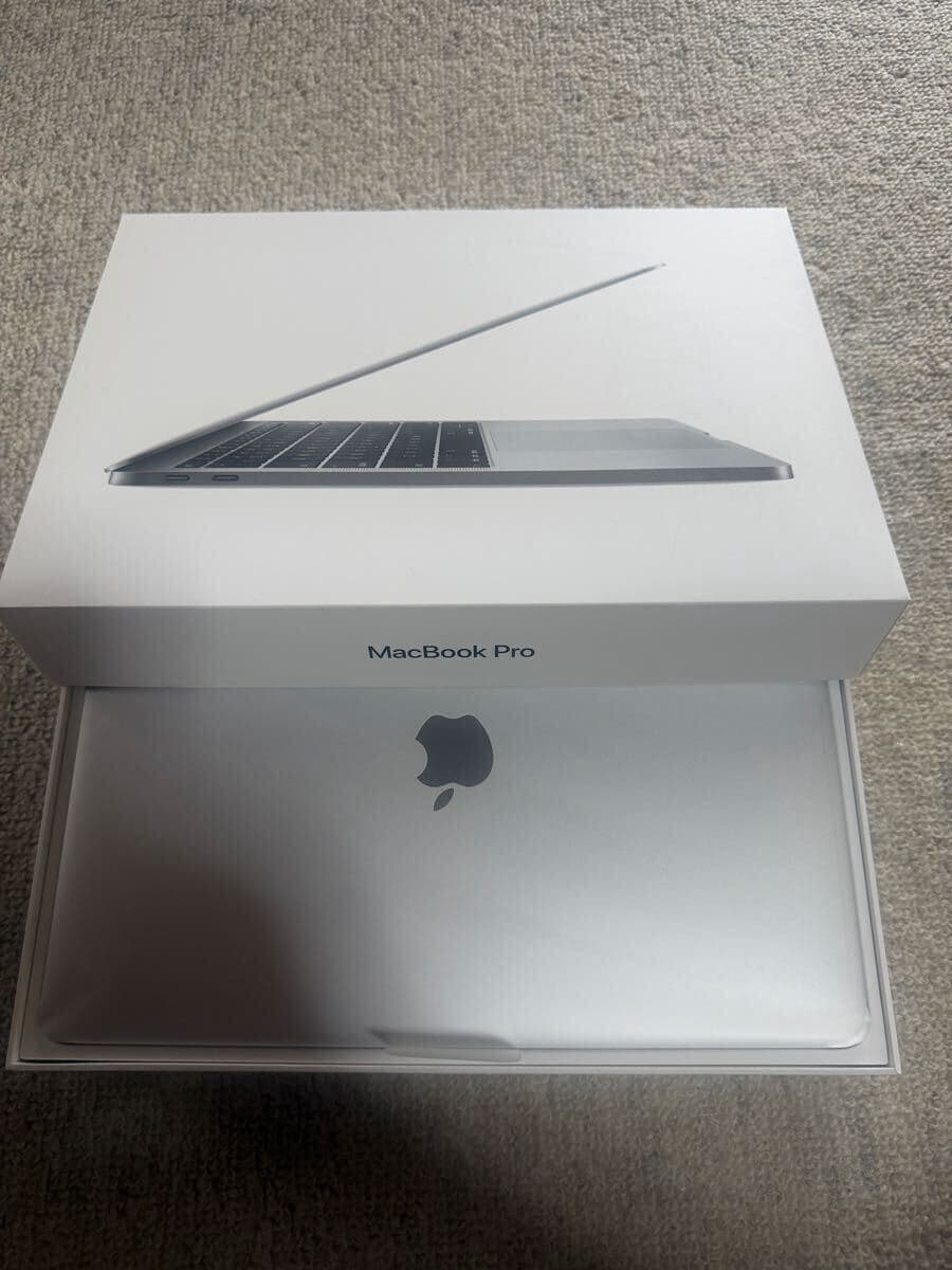 美品、新品BT MacBook pro13インチ 2020年インテル最終モデル core i7-2.3G 16GRAM 512G SSD シルバー — 1/10