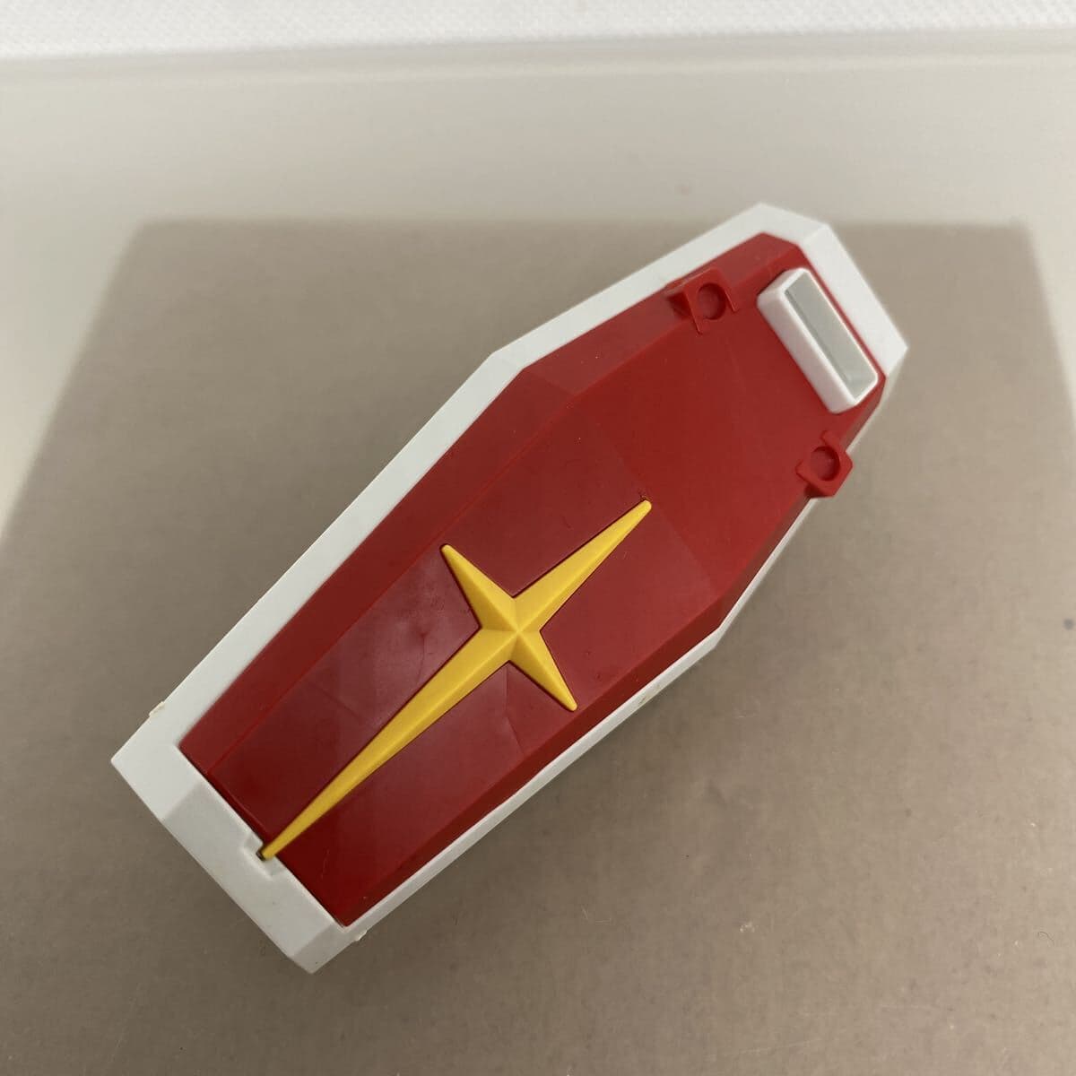 HGUC ガンダム シールド ジャンク パーツ ガンダム ガンプラ 部品 — 1/3