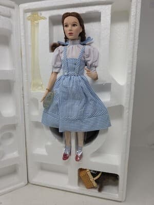 Mattel Timeless Treasures Wizard of Oz Dorothy Porcelain Doll Judy Garland NIB 海外 即決 — 1/10