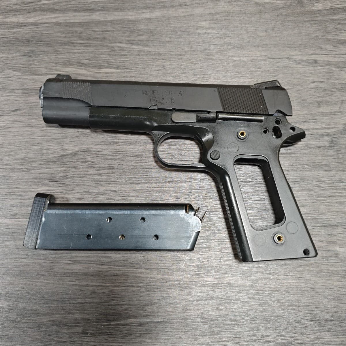 1円スタート ジャンク MGC M1911A1 コルトガバメント 50th aniversary SPG 樹脂製モデルガン 部品取り — 1/10