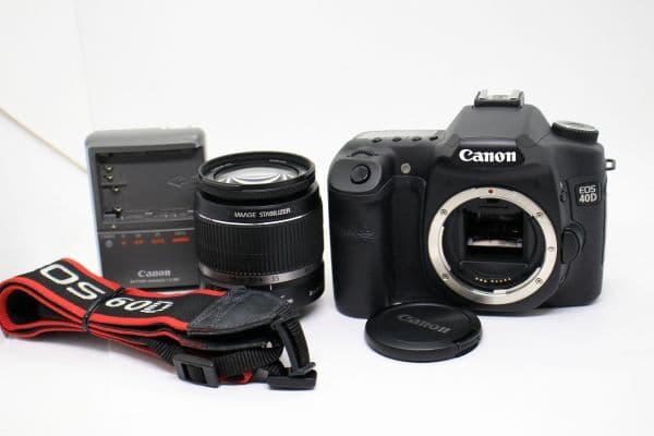 ■A品■キヤノン Canon EOS 40D ボディ + EF-S 18-55mm F3.5-5.6 IS デジタル一眼レフ レンズキット キャノン#Z8383 — 1/10