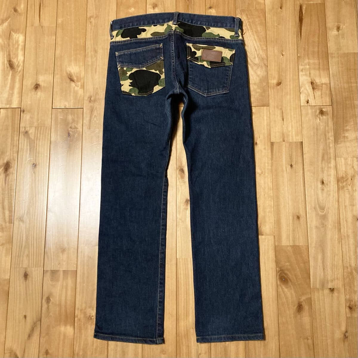 BAPE CAMO Denim Pants レディース Sサイズ a bathing ape デニム パンツ エイプ ベイプ アベイシングエイプ 迷彩 NIGO yh726 — 1/9