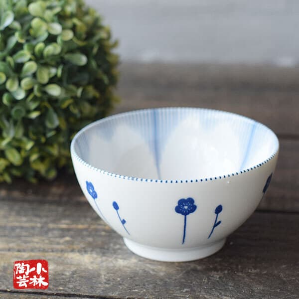 食器 アウトレット 美濃焼 花びら ご飯茶碗 飯碗 — 1/5