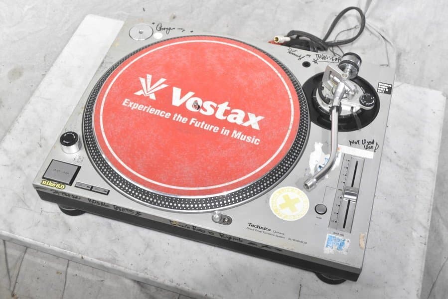 【C】Technics SL-1200MK3D ターンテーブル レコードプレーヤー テクニクス 10004021 — 1/10