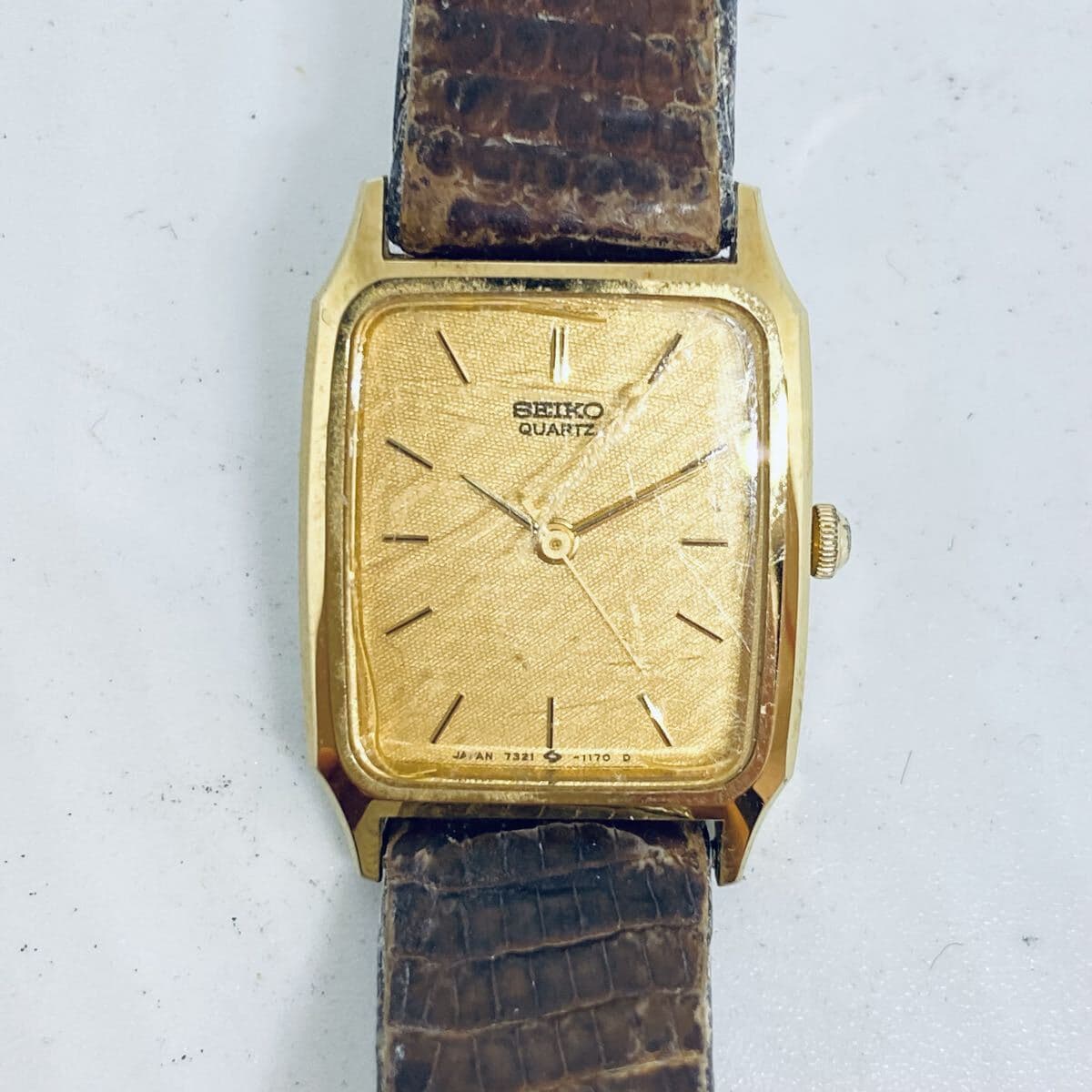 2610-146 SEIKO 7321-5690 クォーツ セイコー 腕時計 ゴールド文字盤 スクエア ヴィンテージ ゴールドカラー ドルチェ アンティーク — 1/7